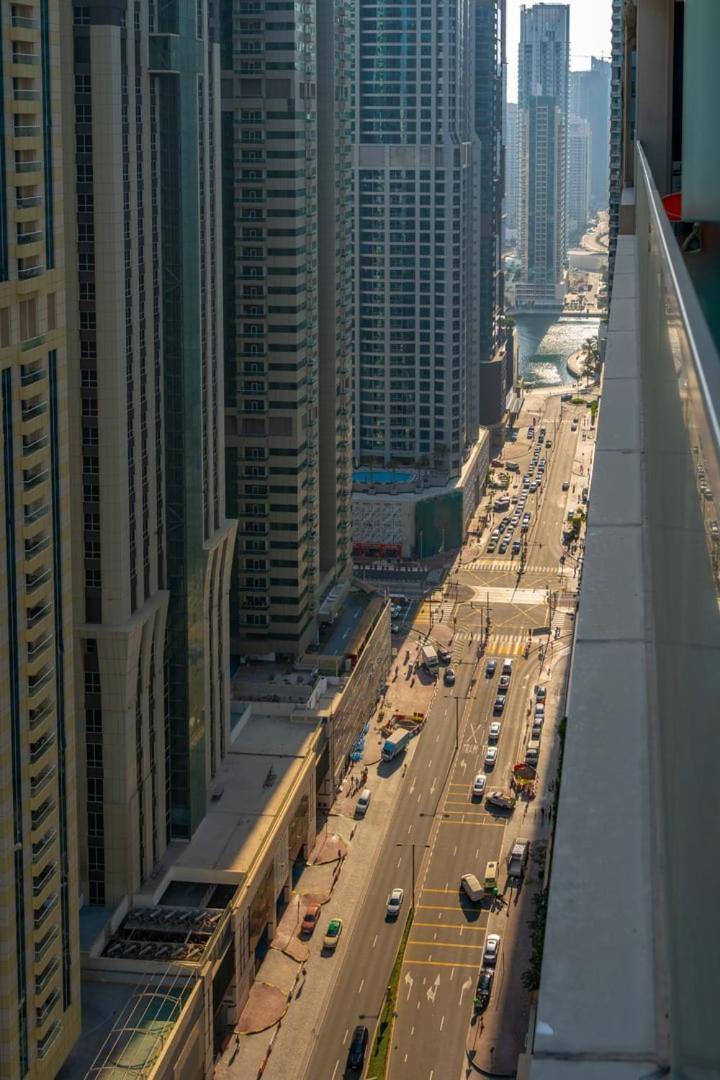 Guestready - Contemporary Living In Dubai Marina Apartment Exterior photo